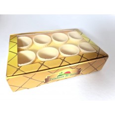 Caixa 8 Copos Chocolate Branco